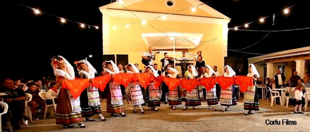 Image of Arillas beach and cliffs